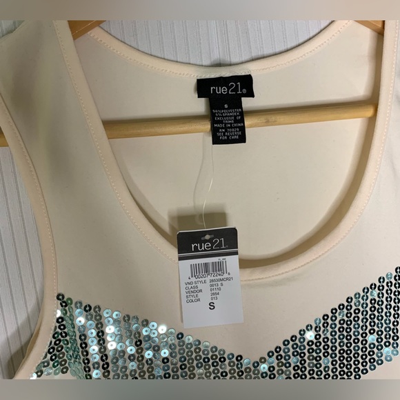 Rue21 - Cream Tank Top With Tricolour Sequin Detail - Small - Picture 2 of 5